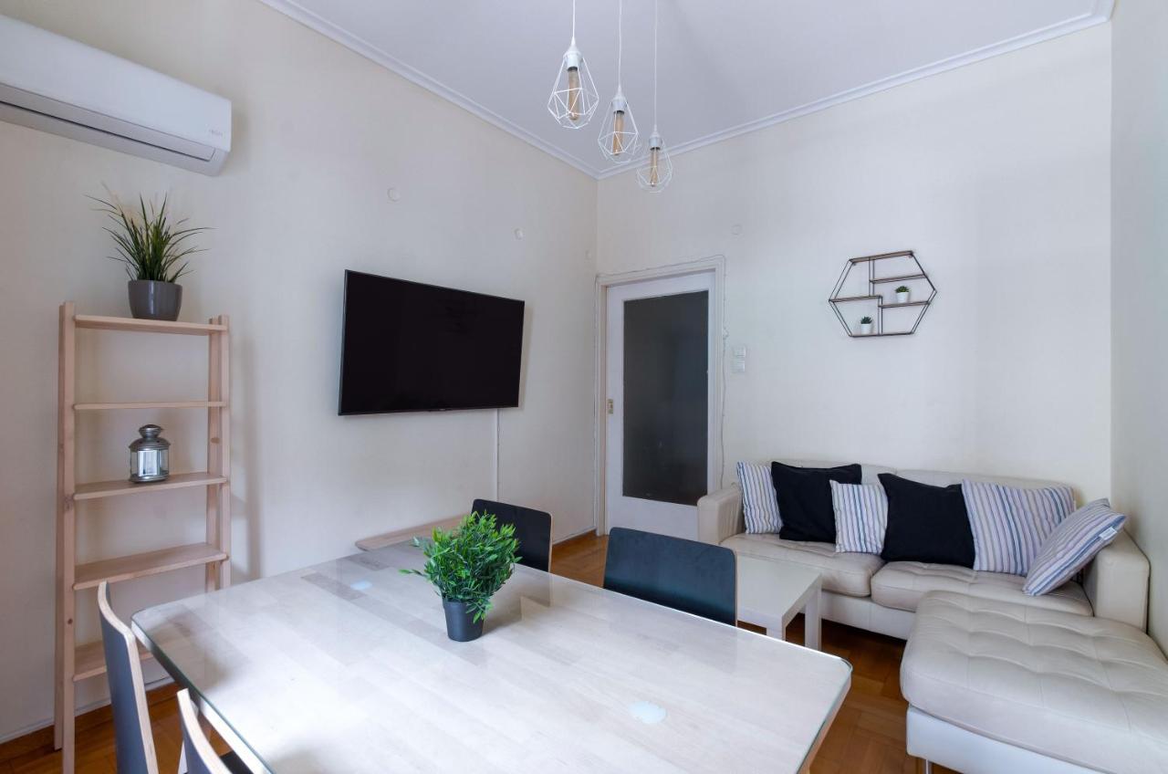Beautiful 2Bd Apartment Near Historic Center Of Atena Exterior foto