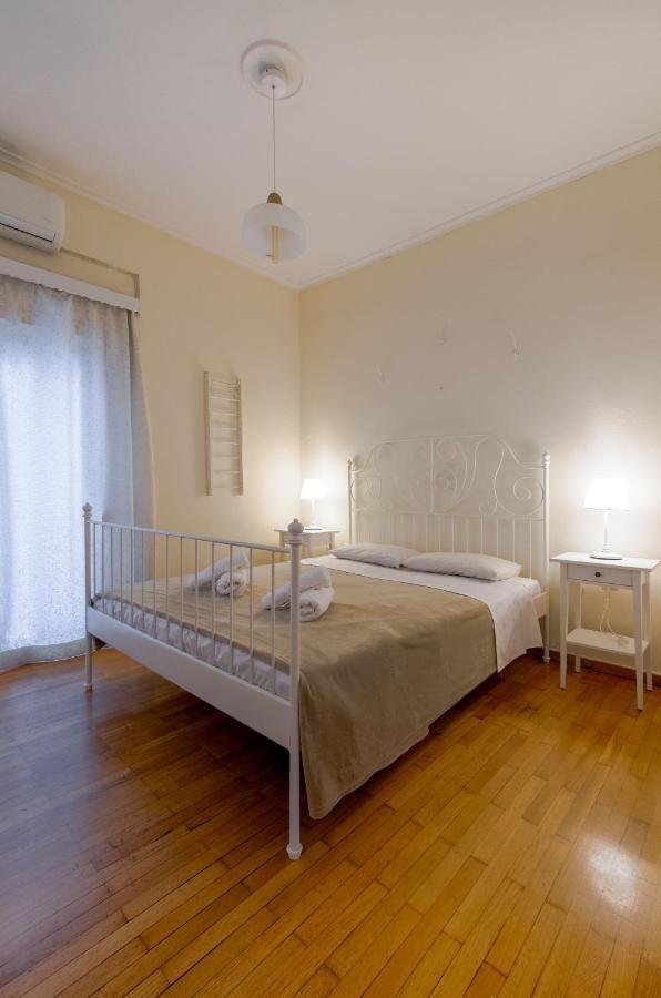 Beautiful 2Bd Apartment Near Historic Center Of Atena Exterior foto