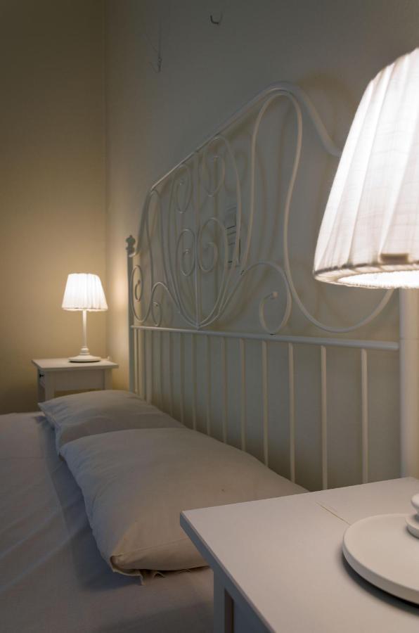 Beautiful 2Bd Apartment Near Historic Center Of Atena Exterior foto